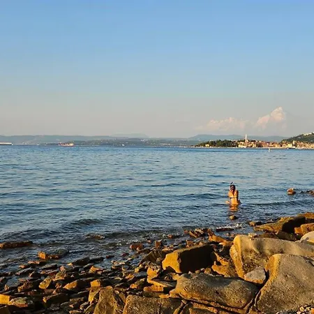 Sea View Renzzo Strunjan