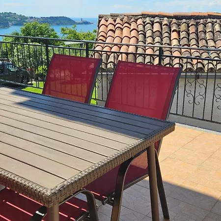 Apartman Sea View Renzzo